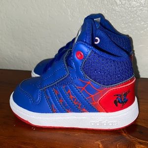 ADIDAS HOOPS MID 2.0,  SIZE 6K
